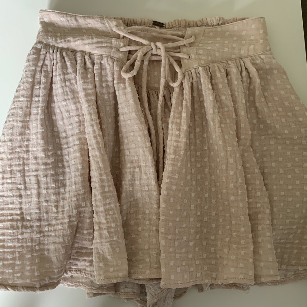 Free People Flowy Shorts Beige Textured Size Small